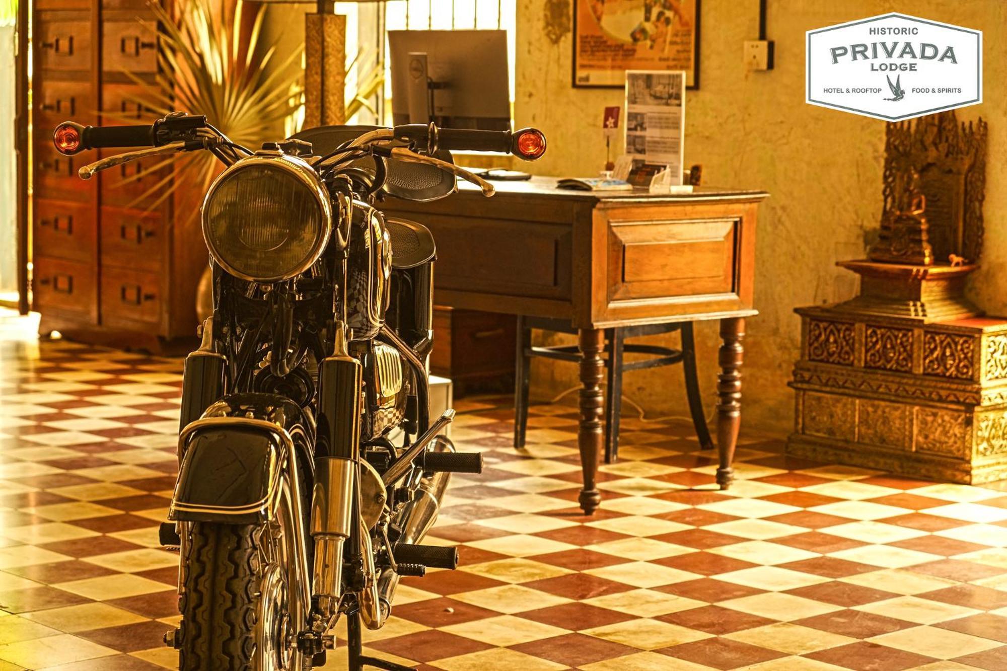 Privada Lodge - Historic Hotel Кратьэх Экстерьер фото